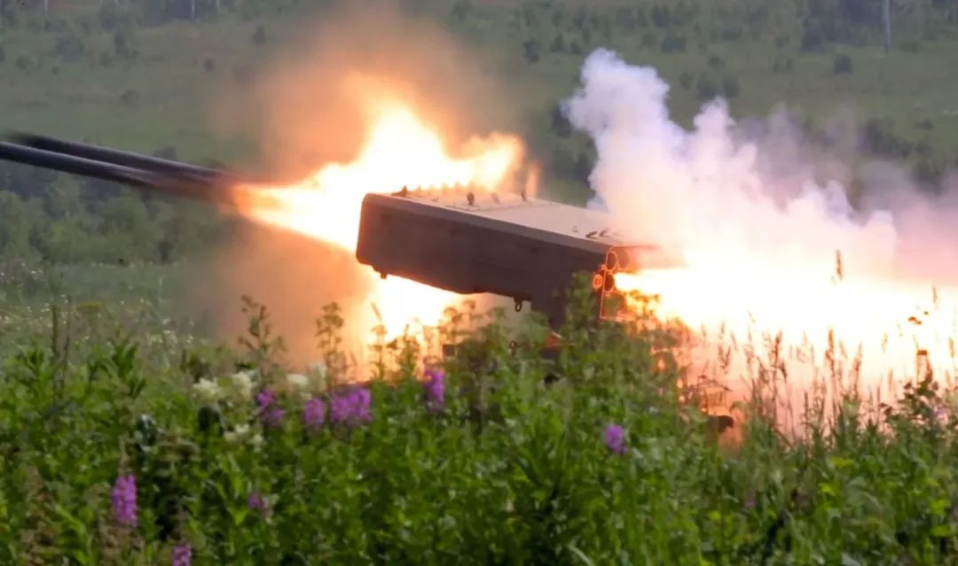 ��������������Ʒ�����TOS-1A�����ˡ����ͻ�������ϵͳͼ������˹����ͨѶ��