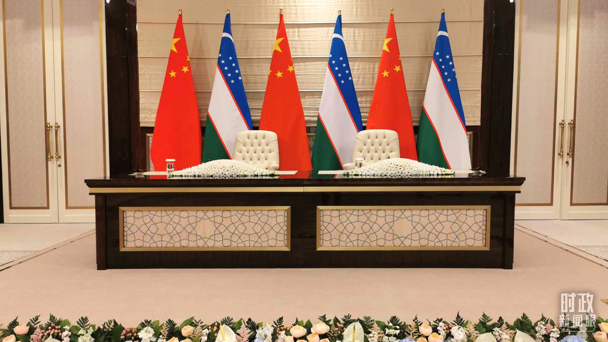 ����������Ԫ��������ǩ���л����񹲺͹������ȱ��˹̹���͹�����������������̨���Ӽ��߻ƾ������㣩