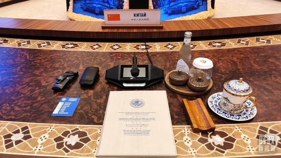  ��С��Χ��̸�ֳ���ϰ��ƽ��ϯ�����﷢�ԡ�����̨���Ӽ��߻ƾ������㣩