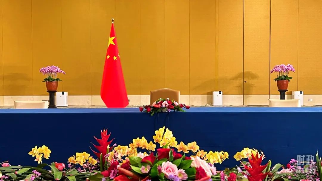 ������Ԫ�׻����ֳ����з���ϯ������̨���Ӽ��߳������㣩